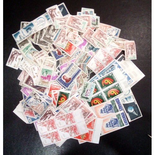 Lot de faciale 396 timbres à 0,90 Francs